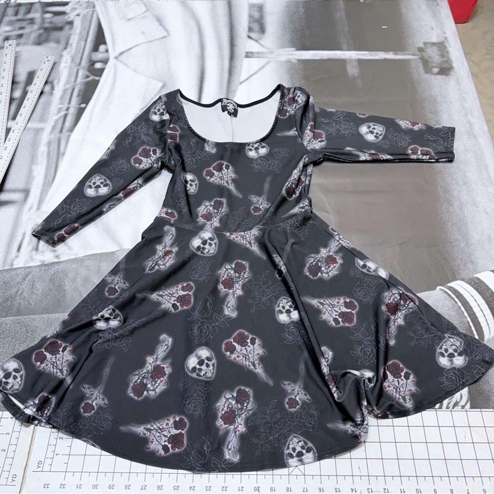 Alchemy By Hell Bunny Women’s Medium Dark Valentine Dress A49 View 3
